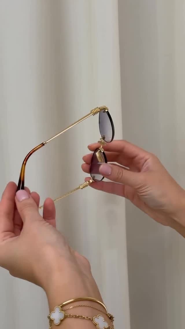 Post 7 by Parad’eyes Optique on Instagram (video)