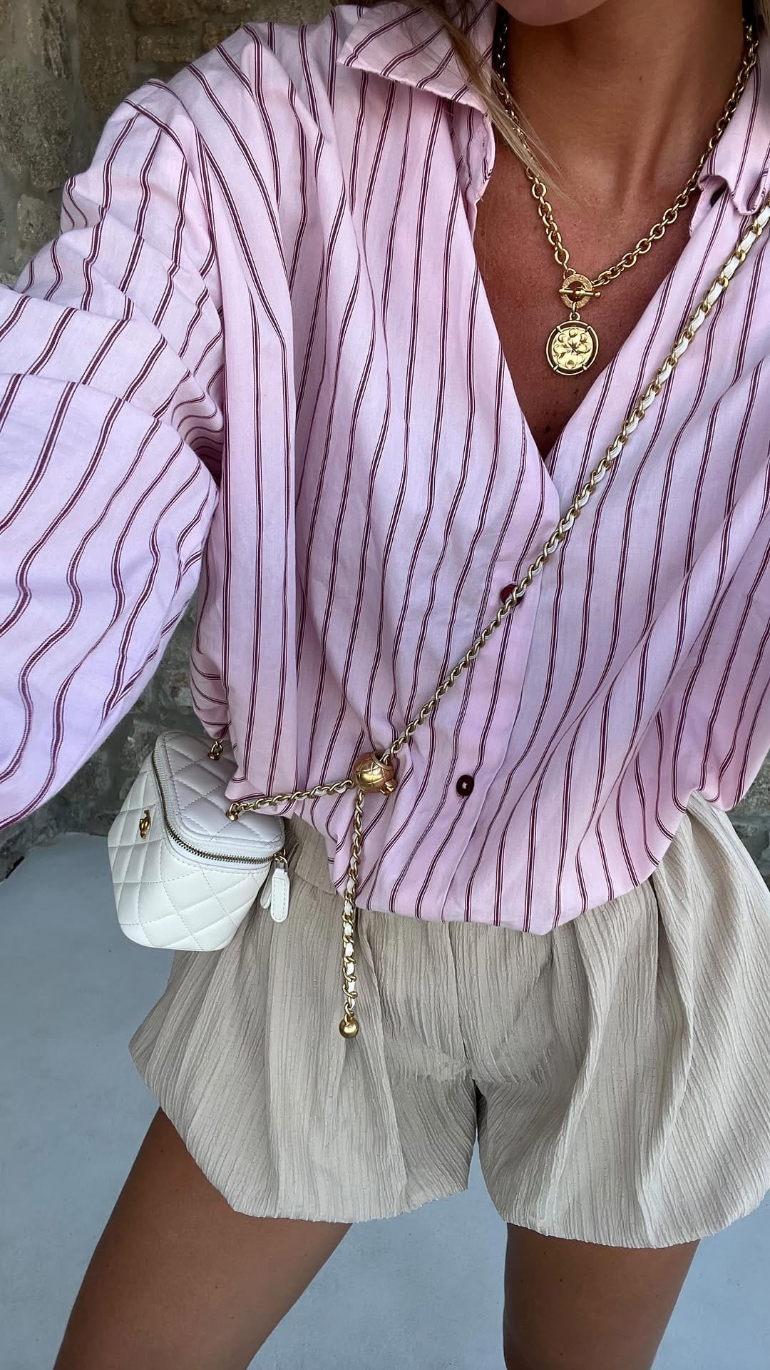 Post 10 by CHARLAINE - CARLES🧿🦋⚡️ on Instagram (video)