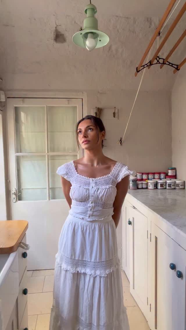 Post 7 by L’Occitane en Provence on Instagram (video)