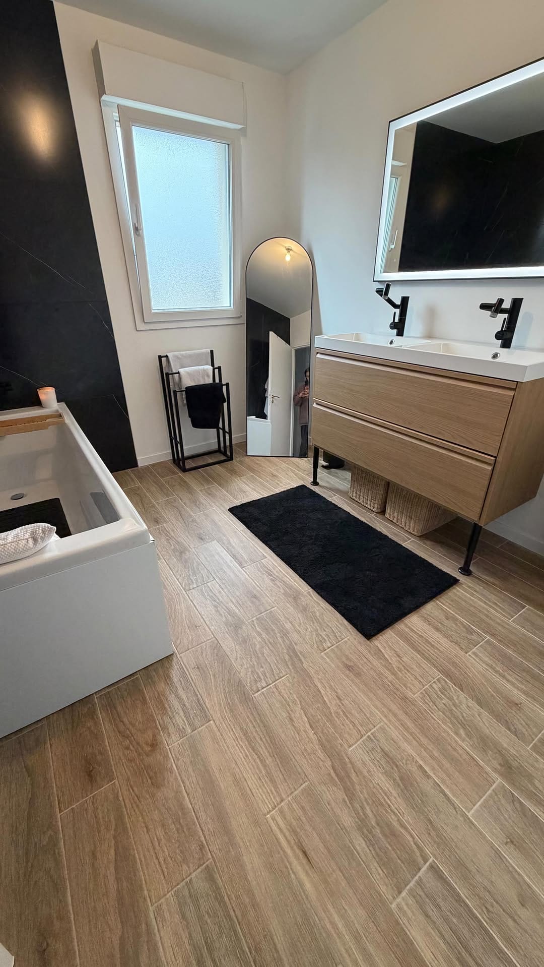 Post 4 by Aïcha 🍉 - Interior & Lifestyle ✨ Île de France 📍 on Instagram (video)