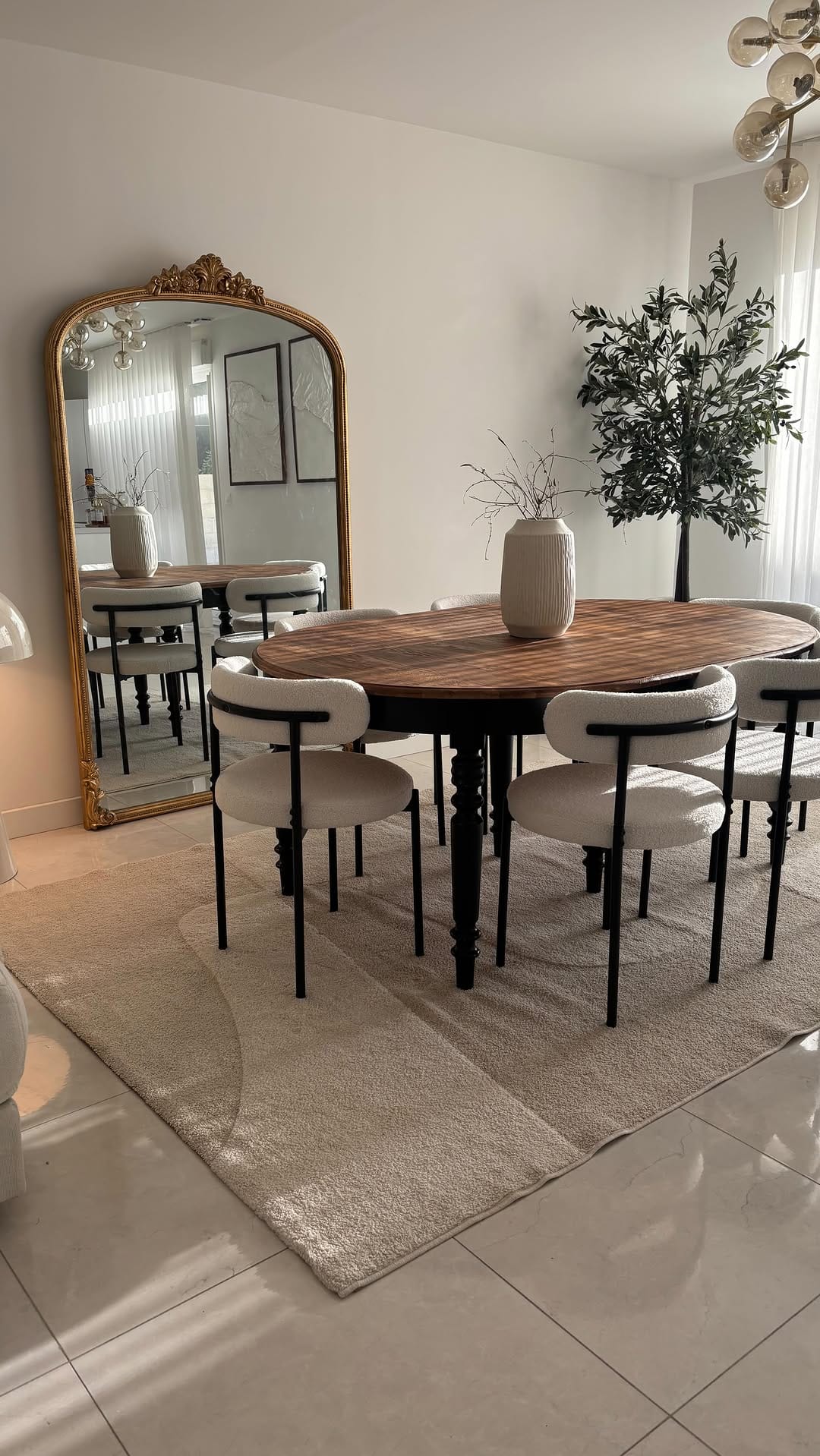 Post 10 by Aïcha 🍉 - Interior & Lifestyle ✨ Île de France 📍 on Instagram (video)