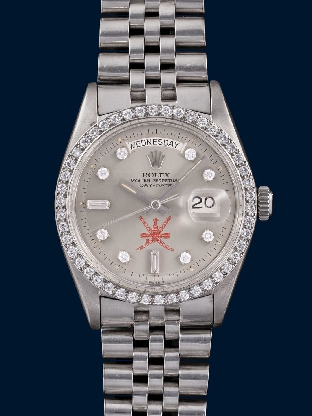 Post 8 by The Beautiful Watch | Vintage Watches | Paris | Monaco on Instagram (carousel)