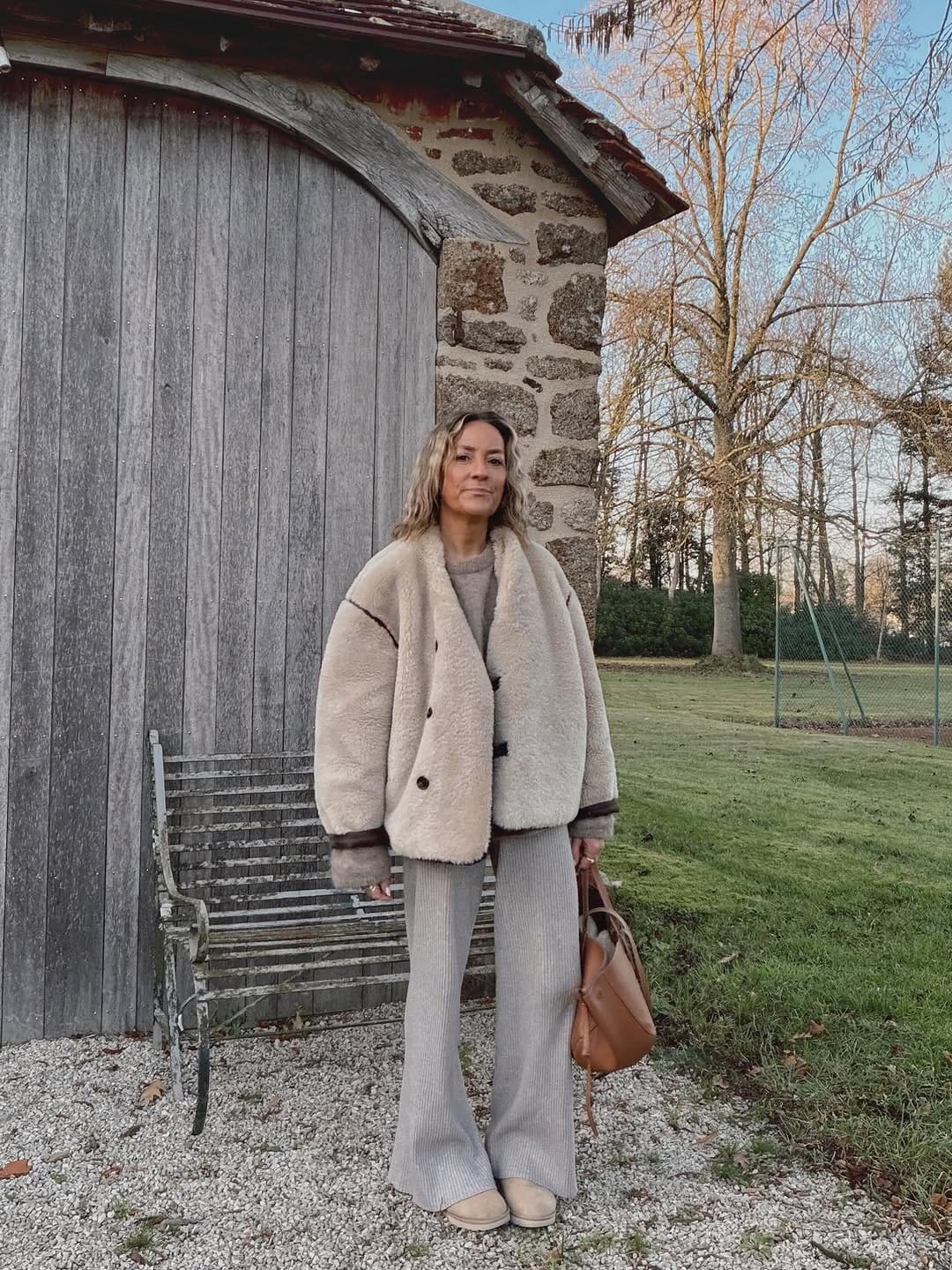 Post 5 by Agnes 🖤 on Instagram (carousel)