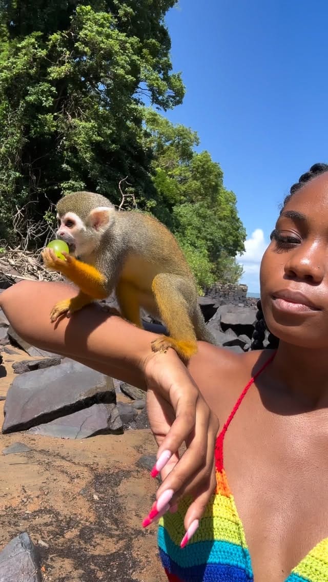 Post 5 by Nancy Mvx👑🌹 on Instagram (video)