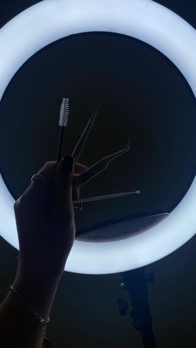 Post 4 by Lashes Paris Valentina on Instagram (video)