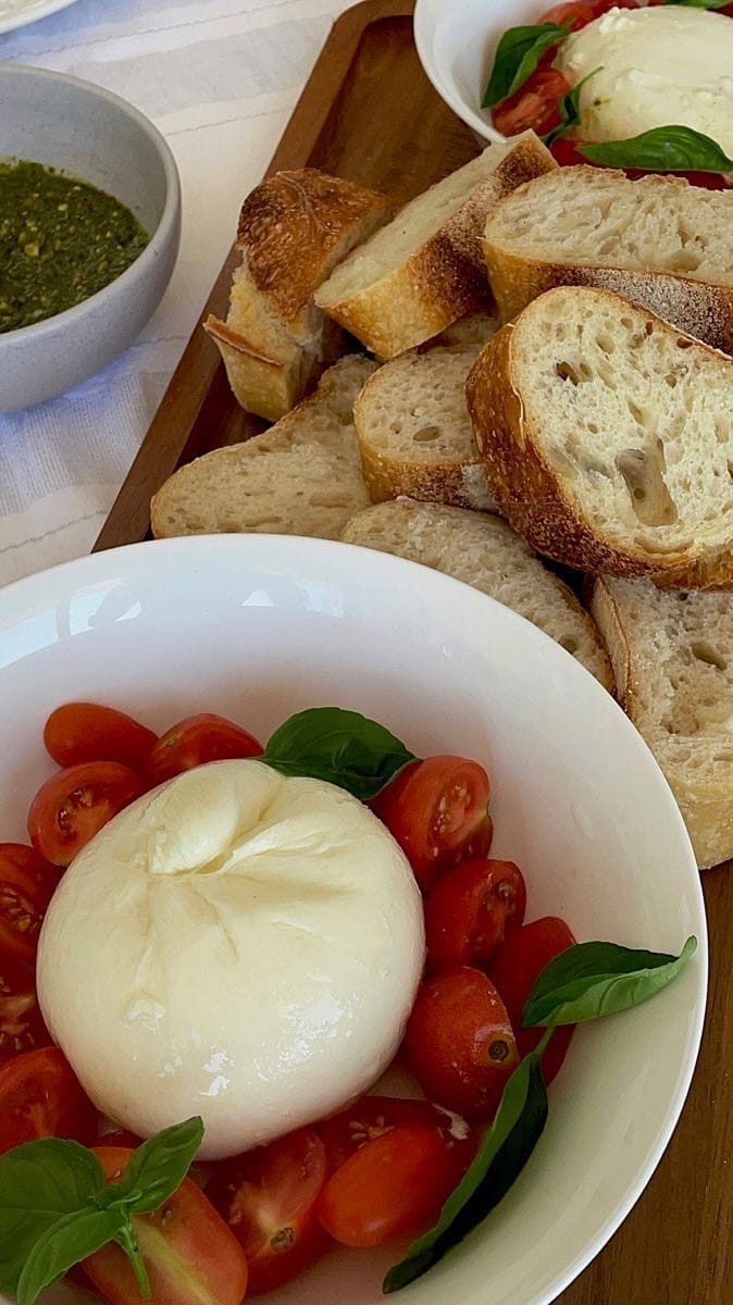 Post 2 by Lisa Sauvi on Instagram (video)