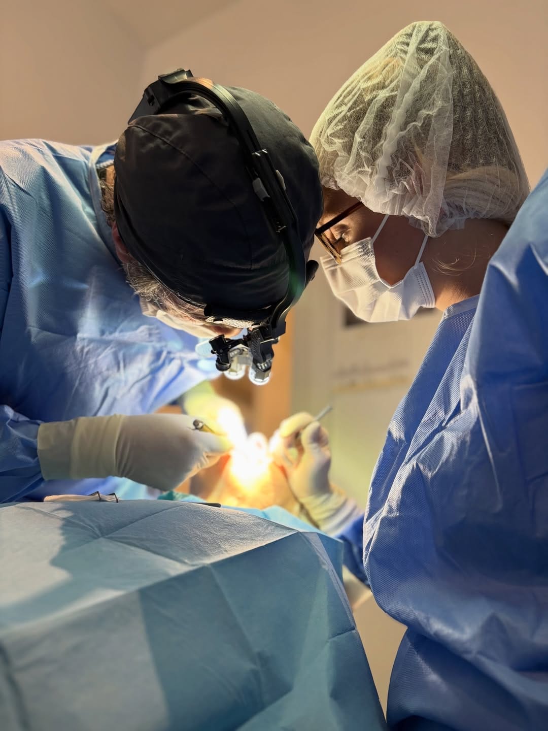 Post 6 by Dentiste paris /aesthetic dentistry / dr Cyrille fonteneau on Instagram (image)