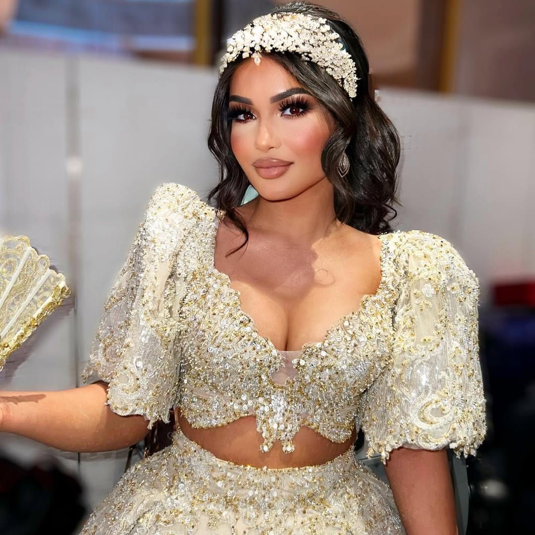 Post 10 by MyriamGlam Paris on Instagram (image)