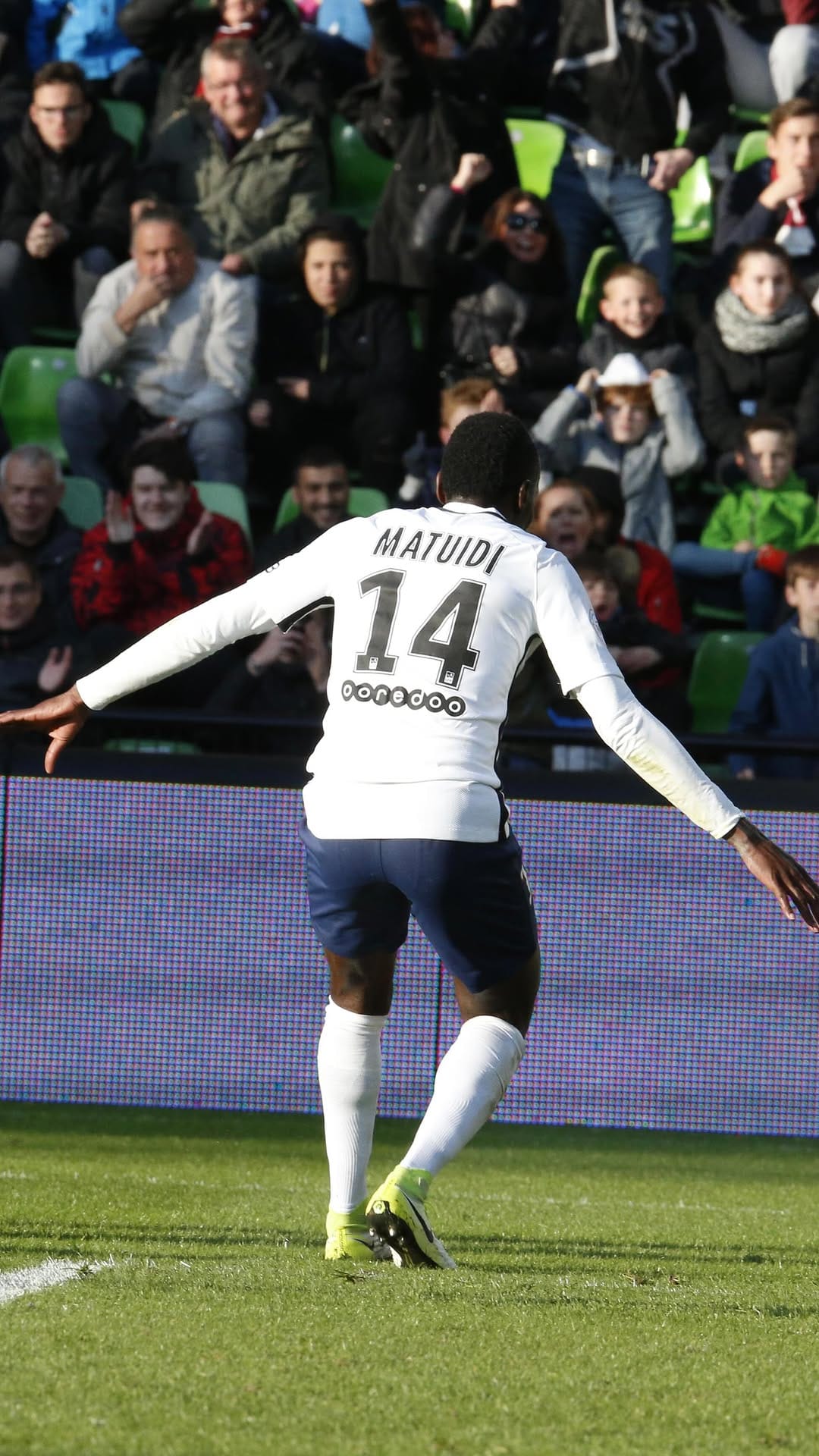 Post 5 by Blaise Matuidi on Instagram (video)