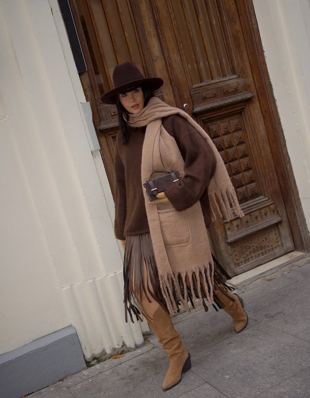 Post 5 by MELI MELO Paris on Instagram (carousel)