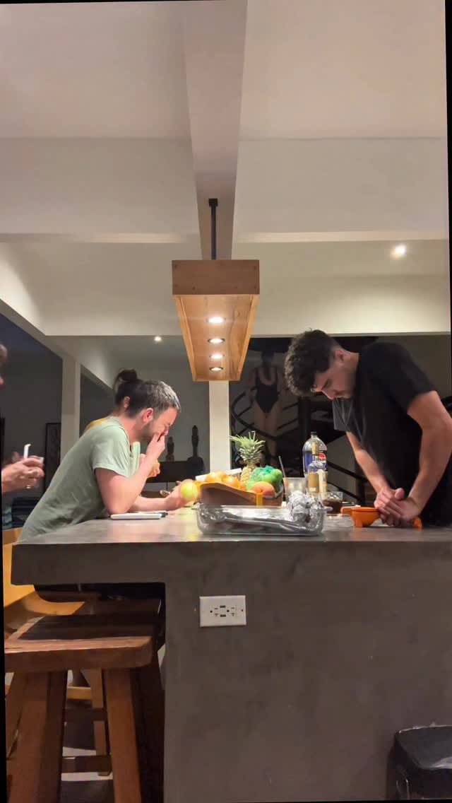 Post 1 by 🍬 QK Confiserie 🇬🇧 on Instagram (video)