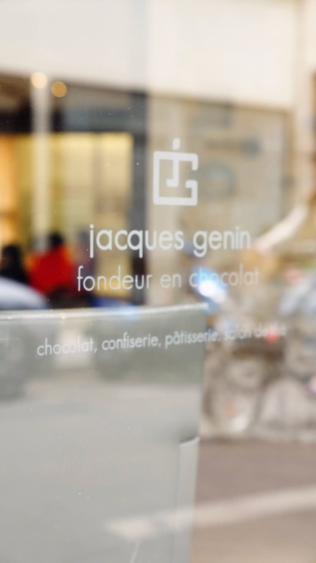 Post 8 by Jacques Genin on Instagram (video)