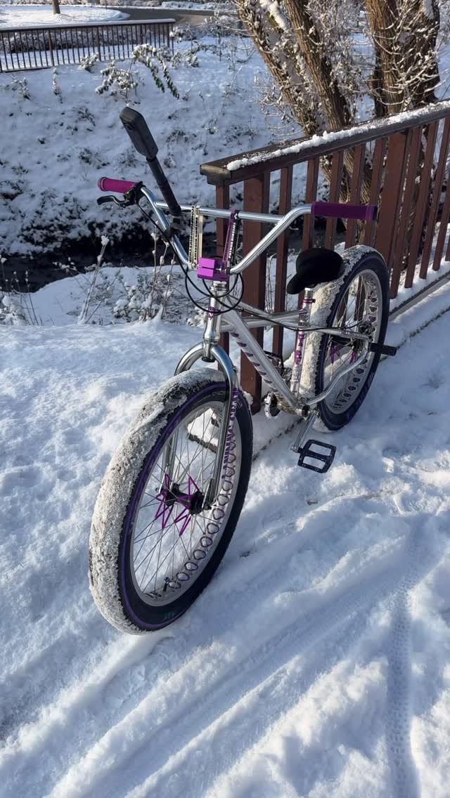 Post 2 by Patrox Bikelife on Instagram (video)