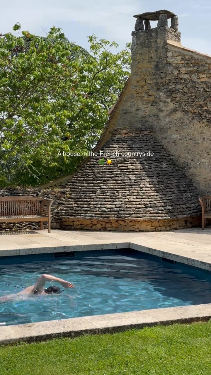 Post 8 by French Art de Vivre on Instagram (video)