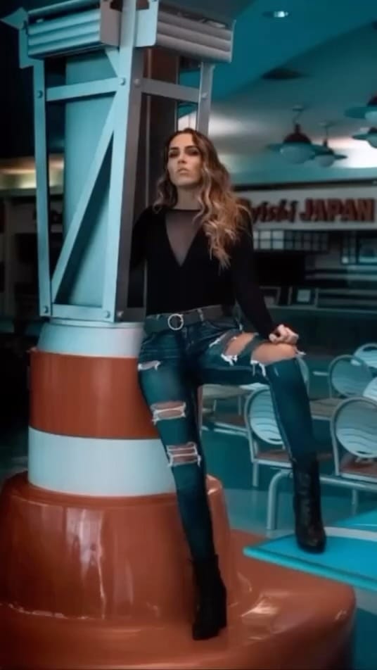 Post 10 by Brittany Marie Livingston on Instagram (video)