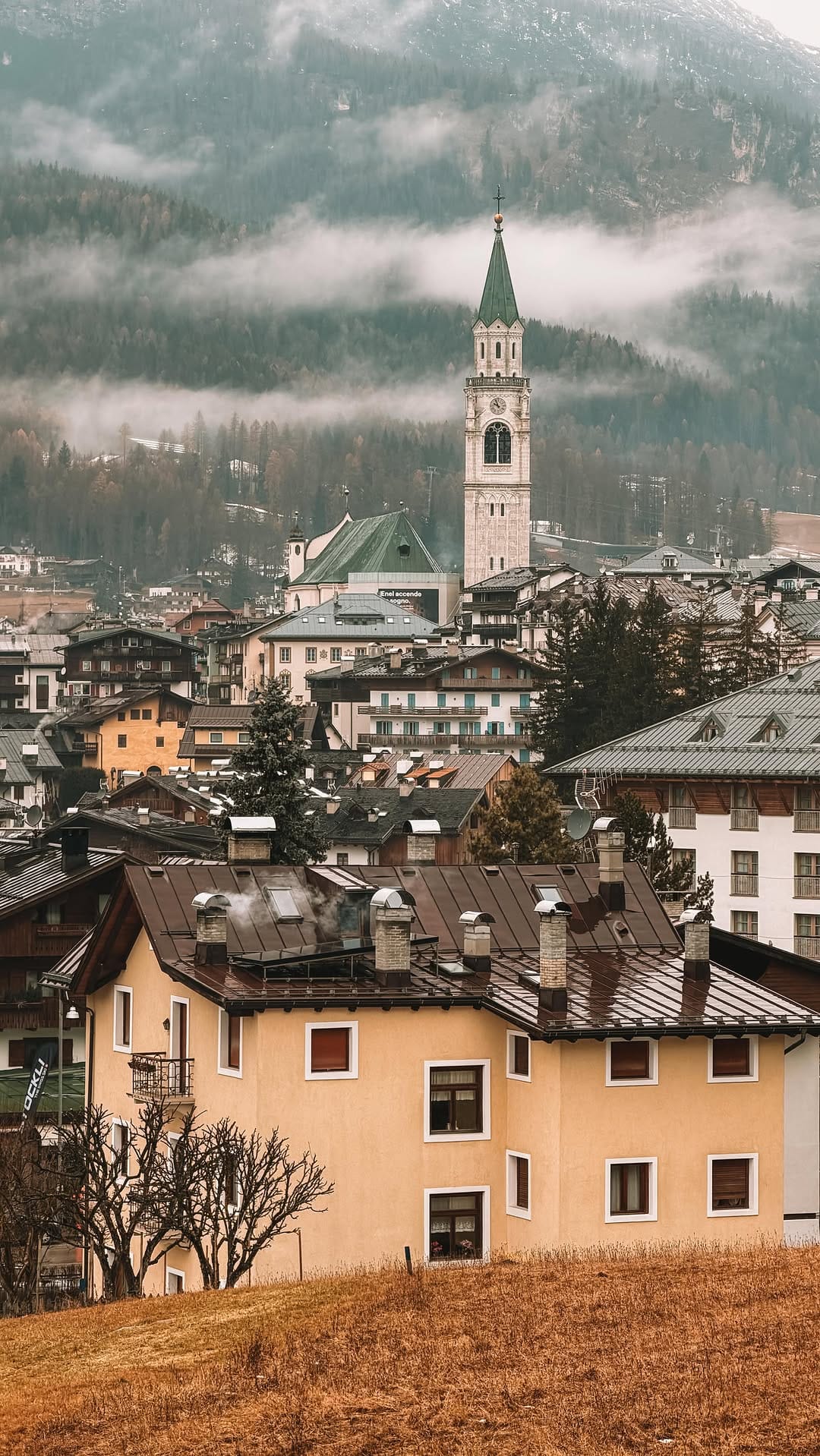 Post 2 by Candice | Travel + Interior Creator on Instagram (video)