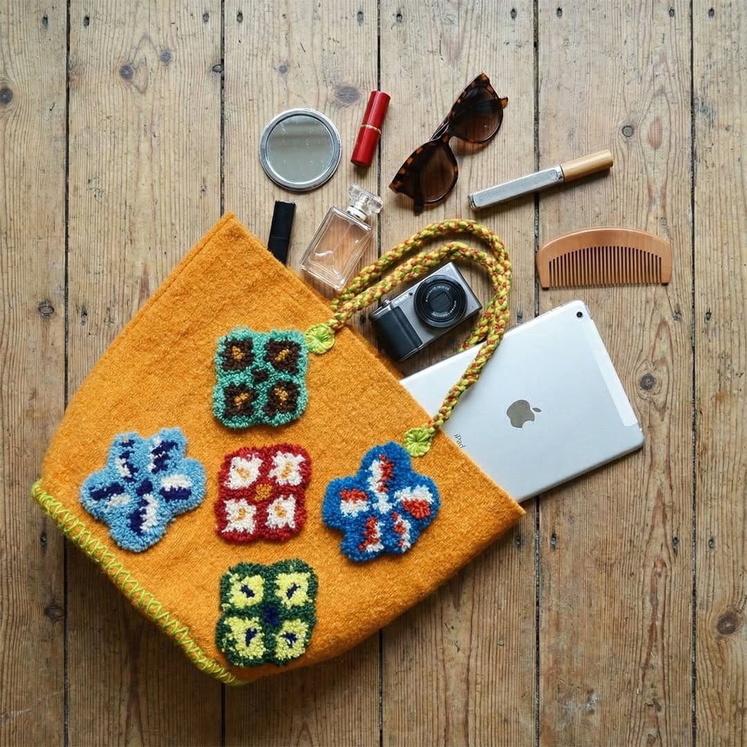 Post 2 by Po! Paris Design on Instagram (carousel)