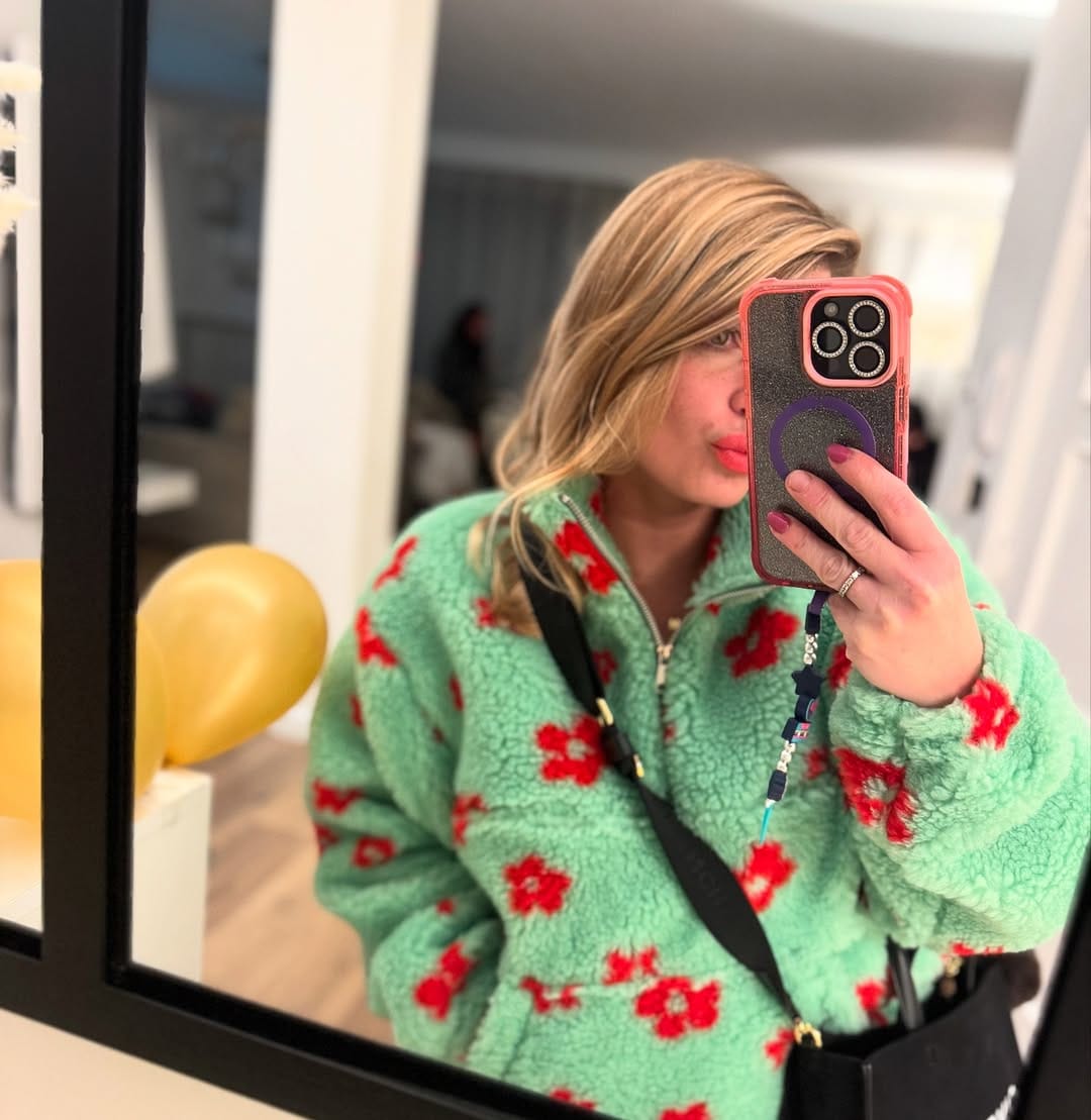 Post 2 by LE VESTIAIRE DE ZOE on Instagram (image)