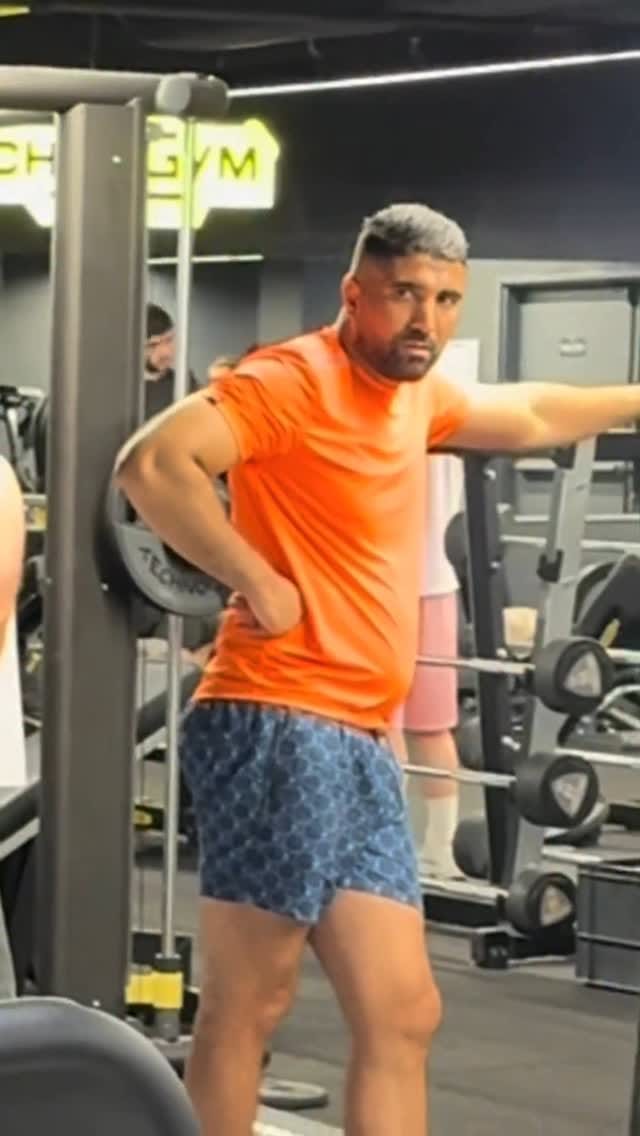 Post 8 by The Lyon Black on Instagram (video)