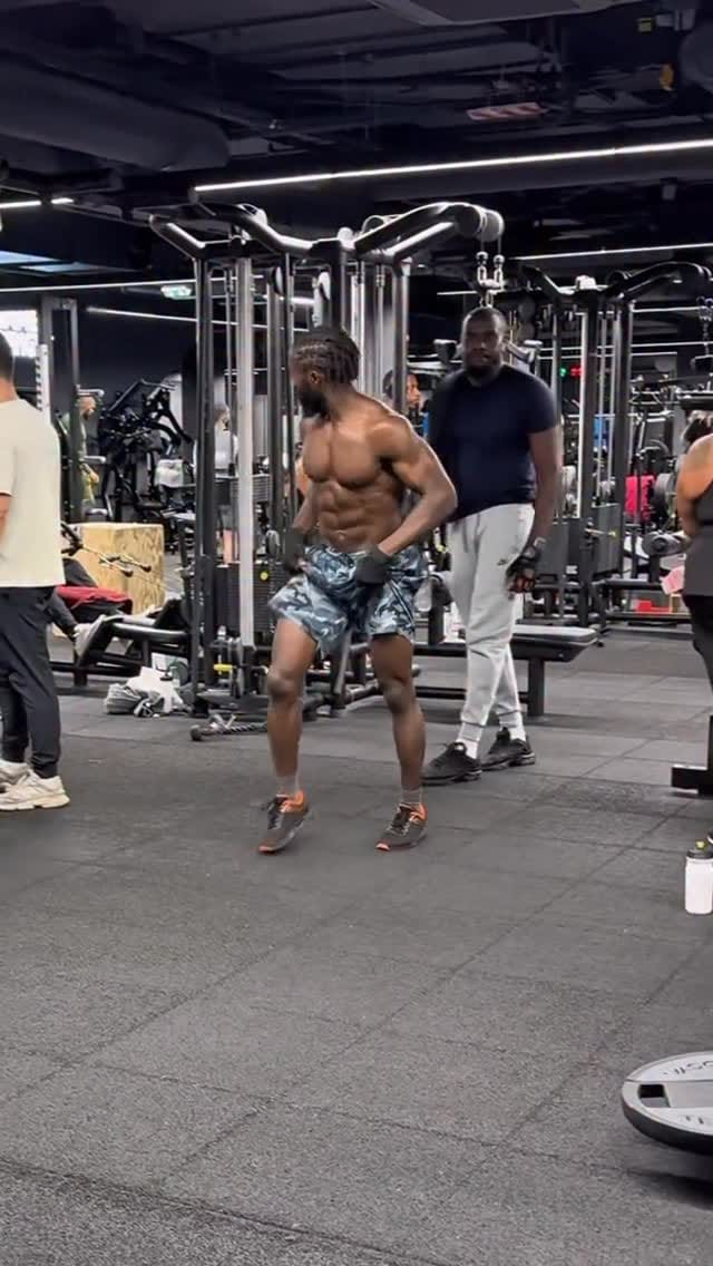 Post 3 by The Lyon Black on Instagram (video)
