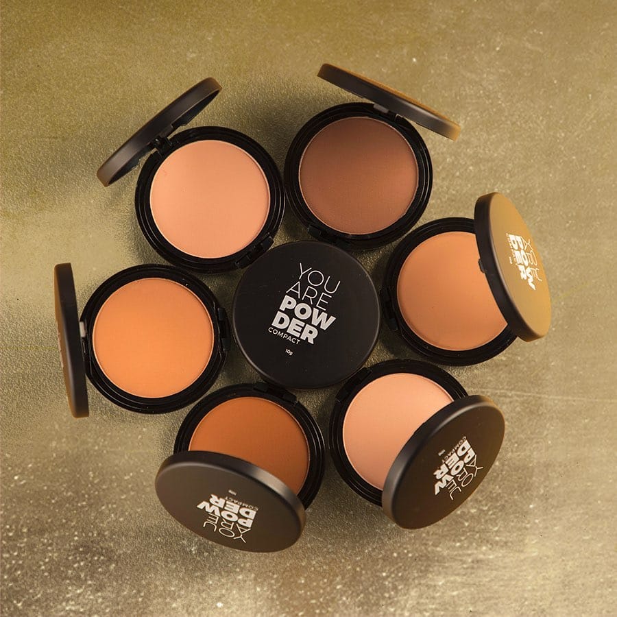 Post 9 by You Are Cosmetics Maquillage on Instagram (image)