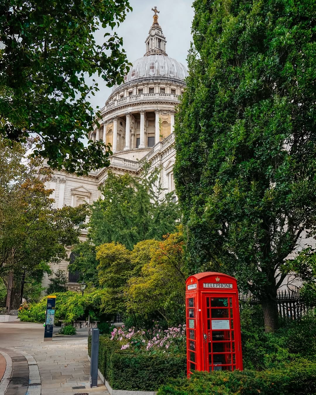 Post 10 by Benjamin CROS on Instagram (image)