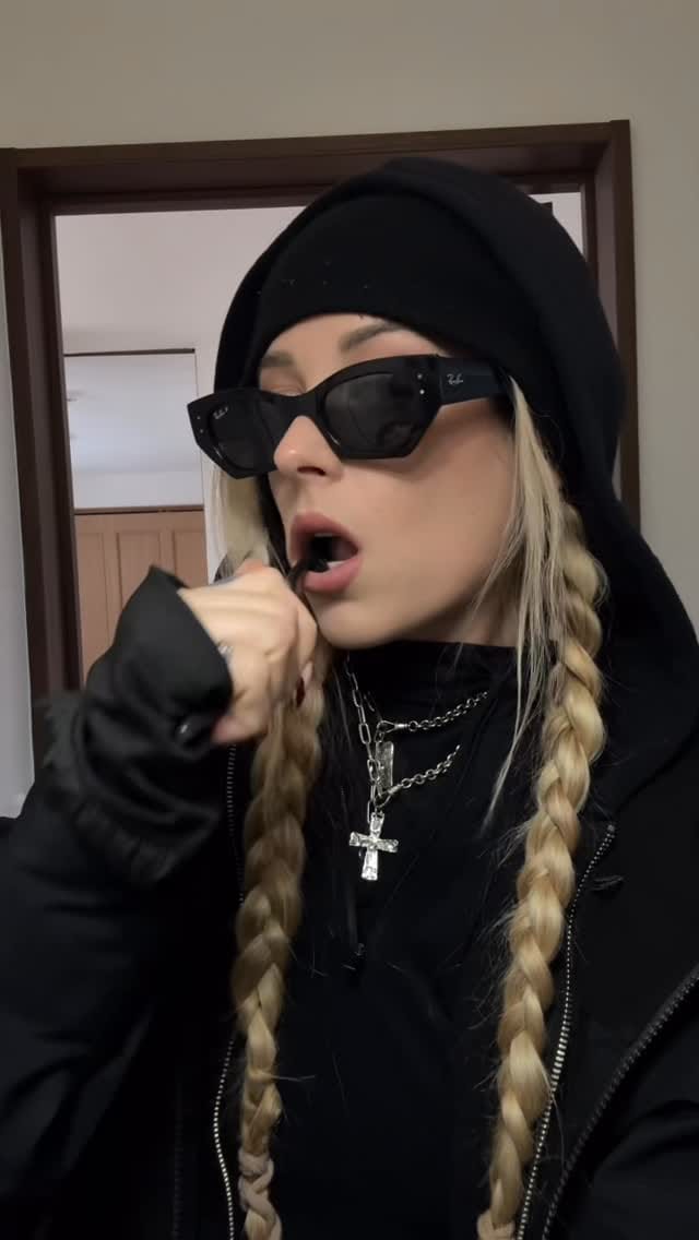 Post 2 by ROC PARIS on Instagram (video)