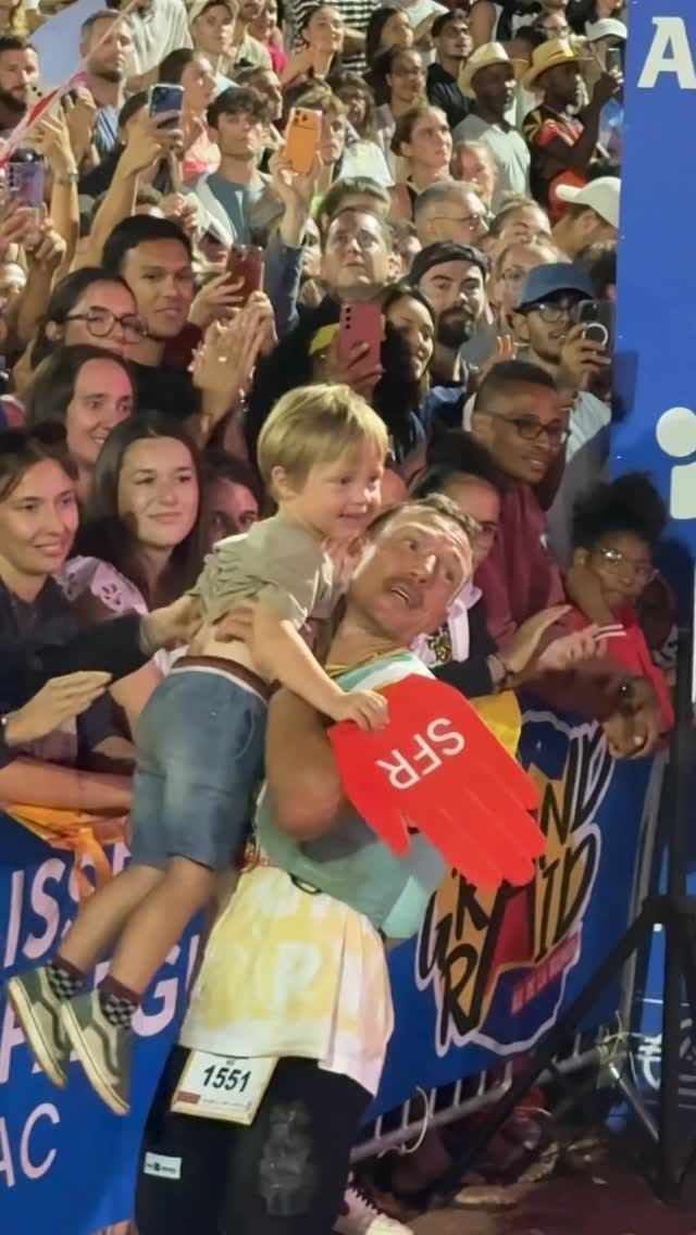 Post 3 by Yannick Noel on Instagram (video)