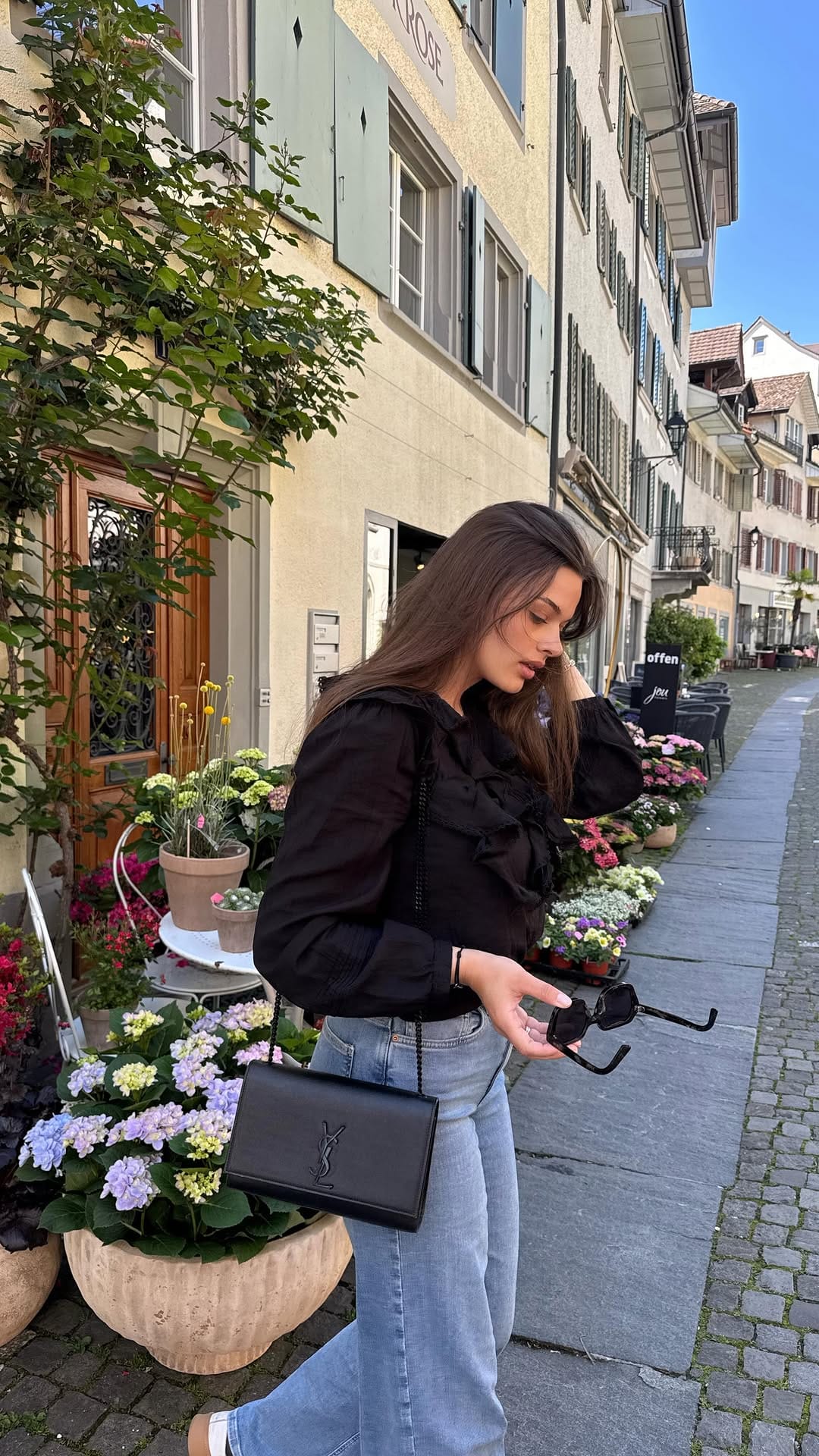 Post 8 by Agathe ✨ on Instagram (video)