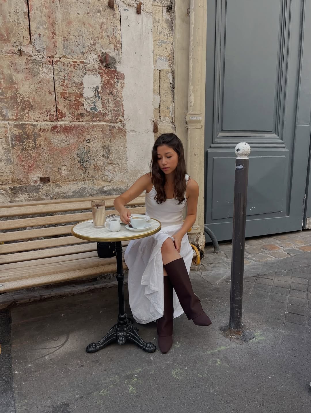 Post 6 by Paola Ríos on Instagram (carousel)