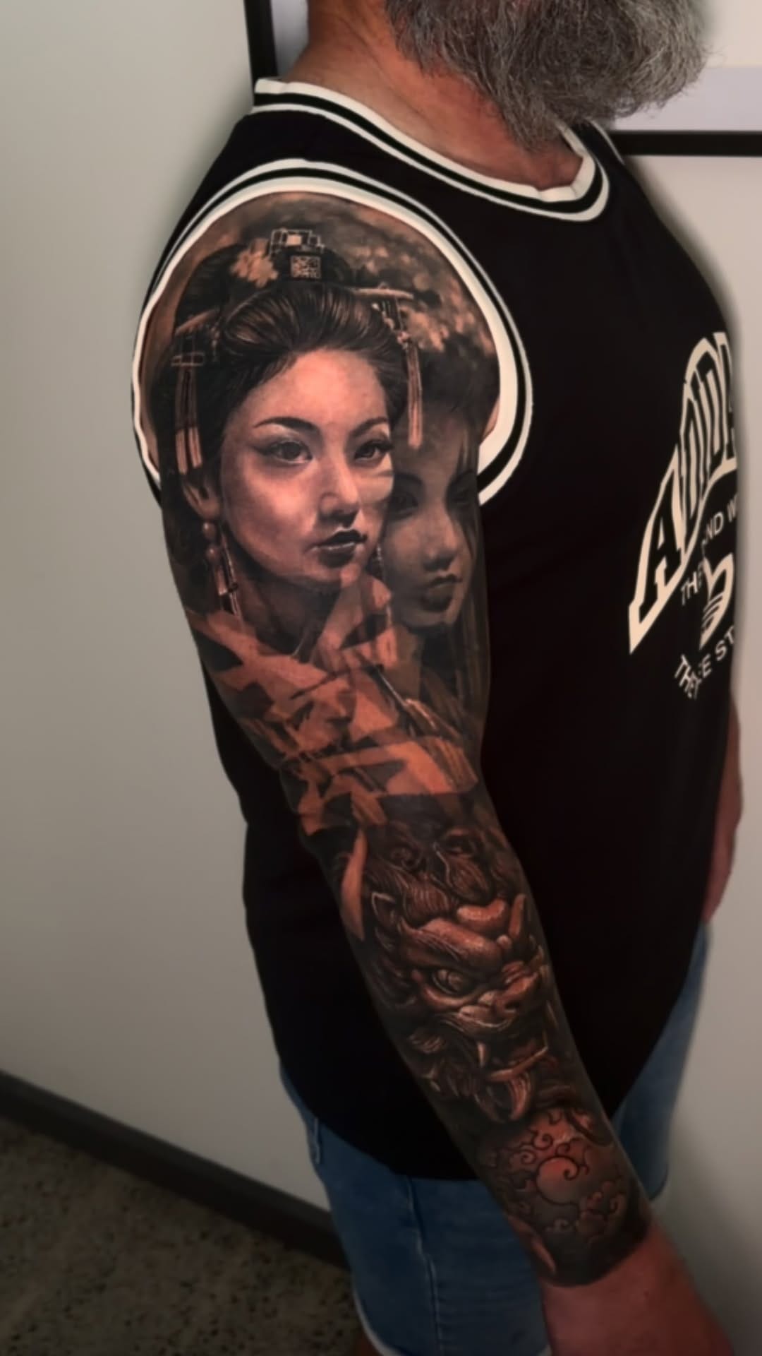 Post 7 by All Day Tattoo on Instagram (video)