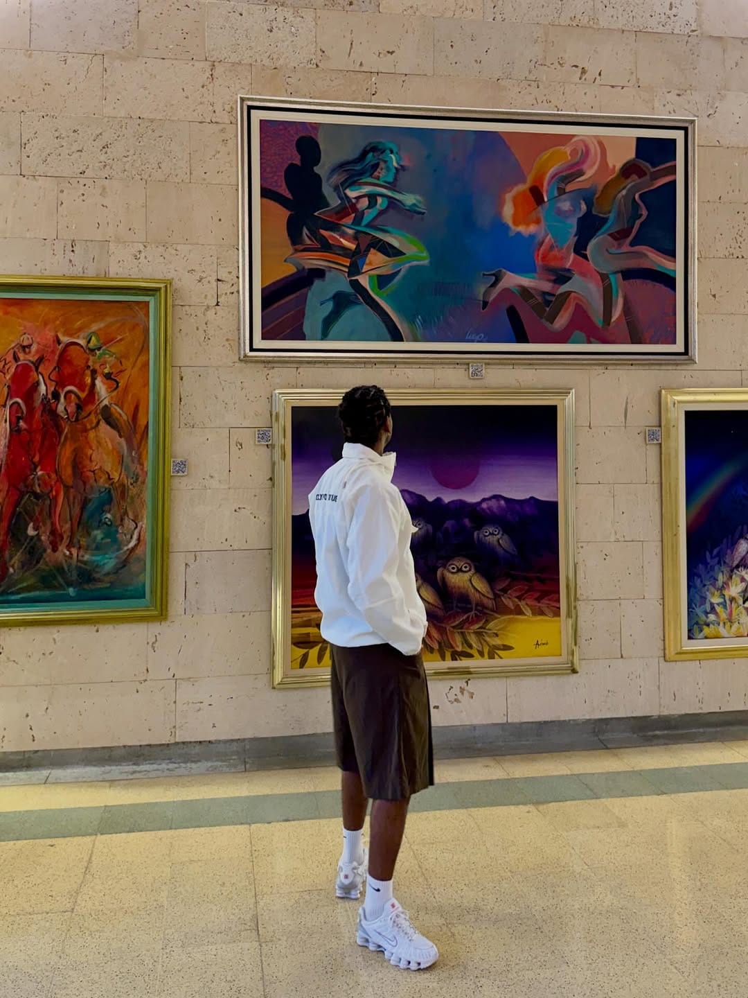 Post 10 by Pharell Perry 🇬🇫🇬🇧🇸🇷 on Instagram (carousel)