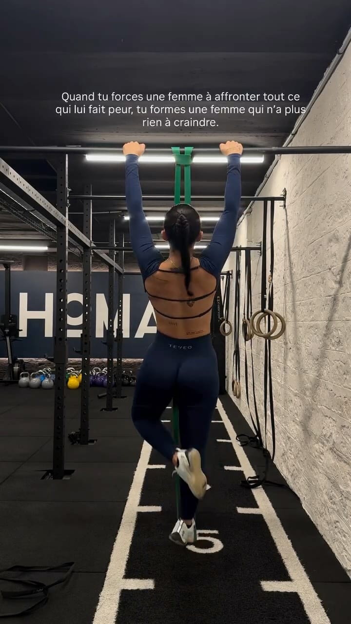 Post 7 by COLOMBIANA 🤍💗 on Instagram (video)