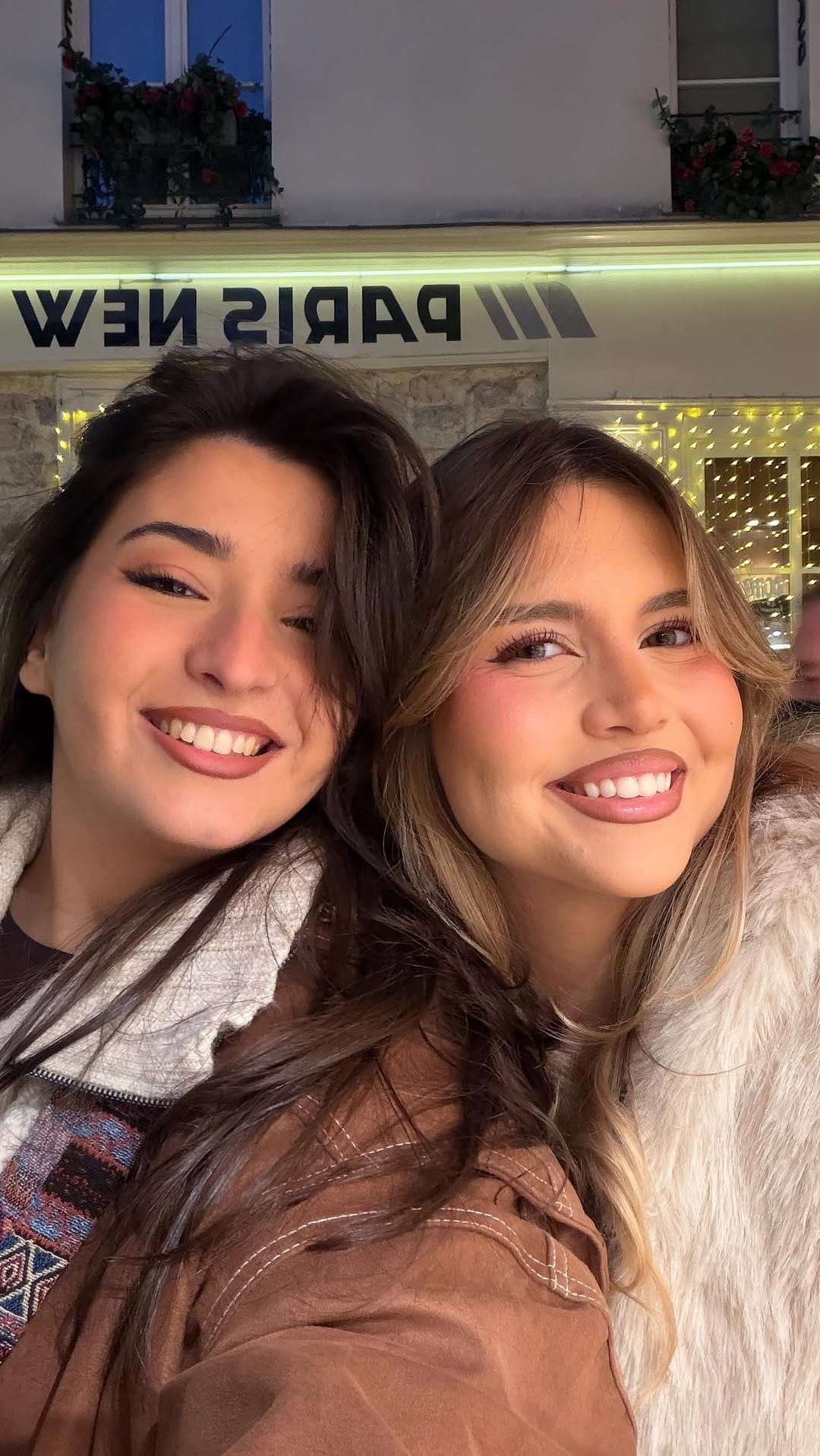 Post 4 by Hanine on Instagram (video)