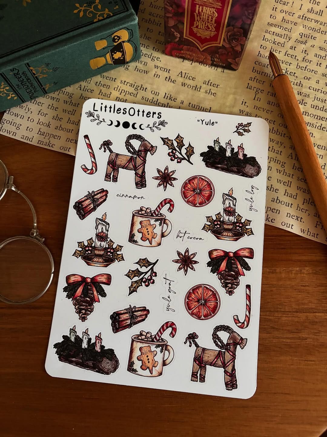 Post 6 by Gaëlle - Illustrations & créations Witchy on Instagram (carousel)