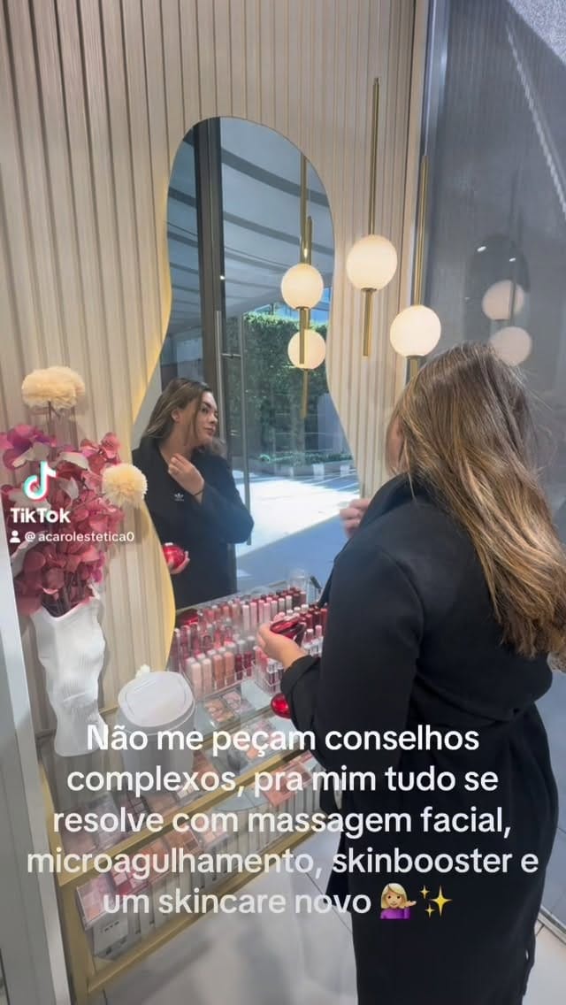 Post 3 by Carolina Andrade on Instagram (video)