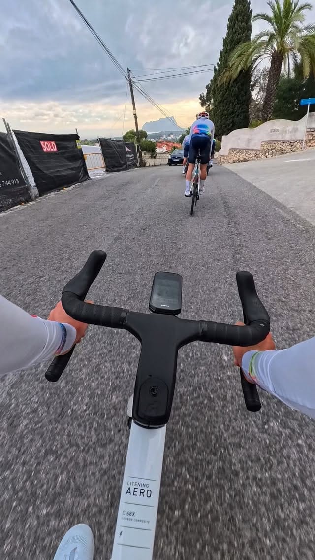 Post 6 by Sandy Dujardin on Instagram (video)