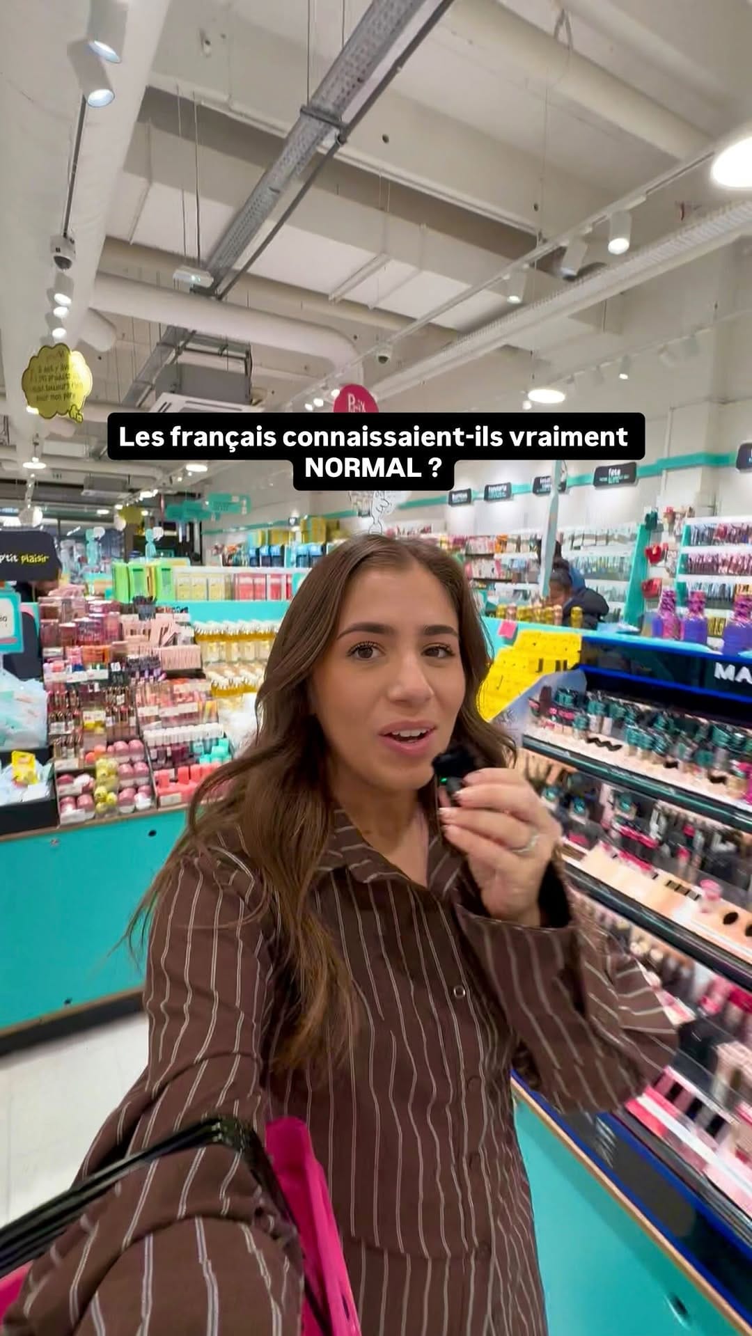 Post 9 by Alyson | créatrice de souvenir 🎞️ on Instagram (video)