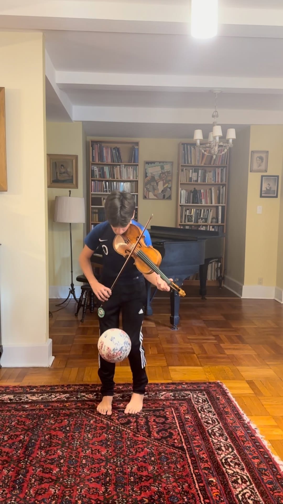 Post 2 by Christophe Landon on Instagram (video)