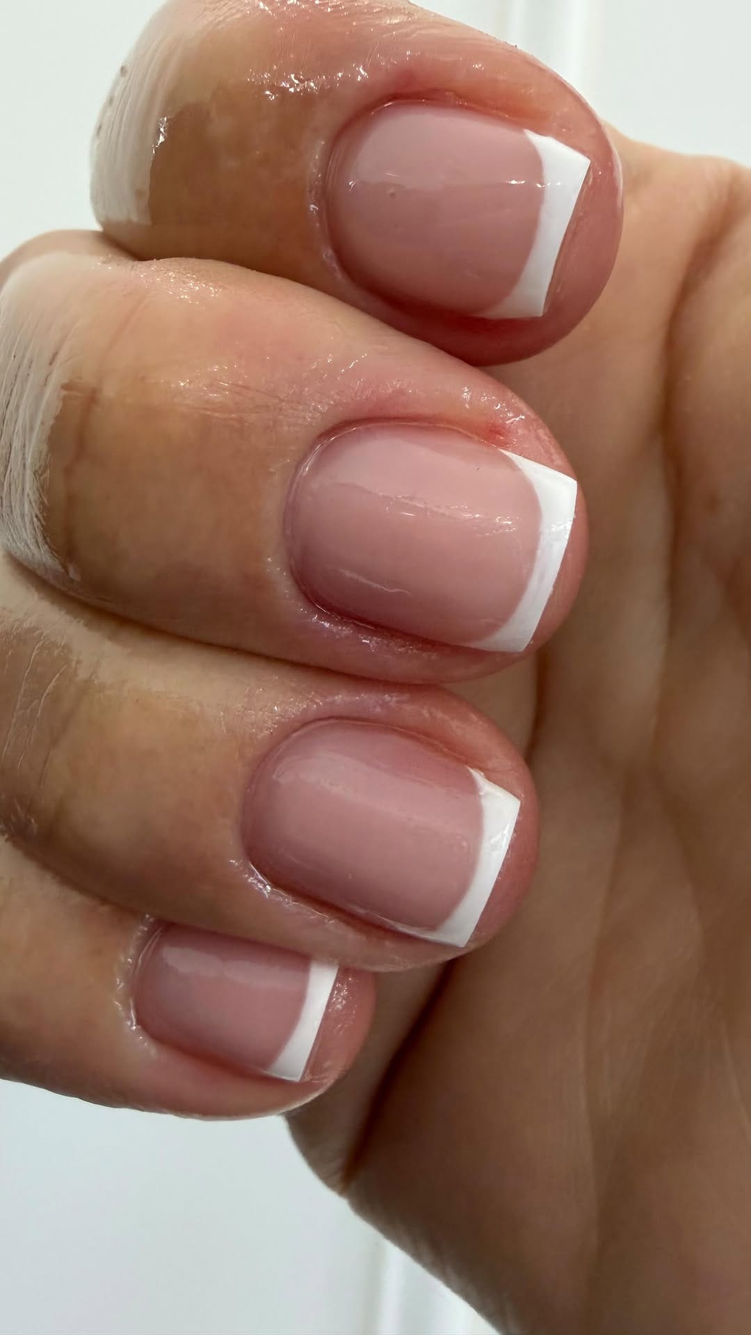 Post 1 by PARIS | RUSSIAN MANUCURE |COSMETOLOGY |LIFTING |ÉPILATION LASER on Instagram (video)