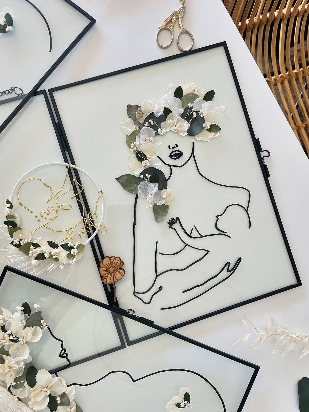 Post 9 by Elodie, creatrice d'objets personnalisés 🌼 on Instagram (carousel)