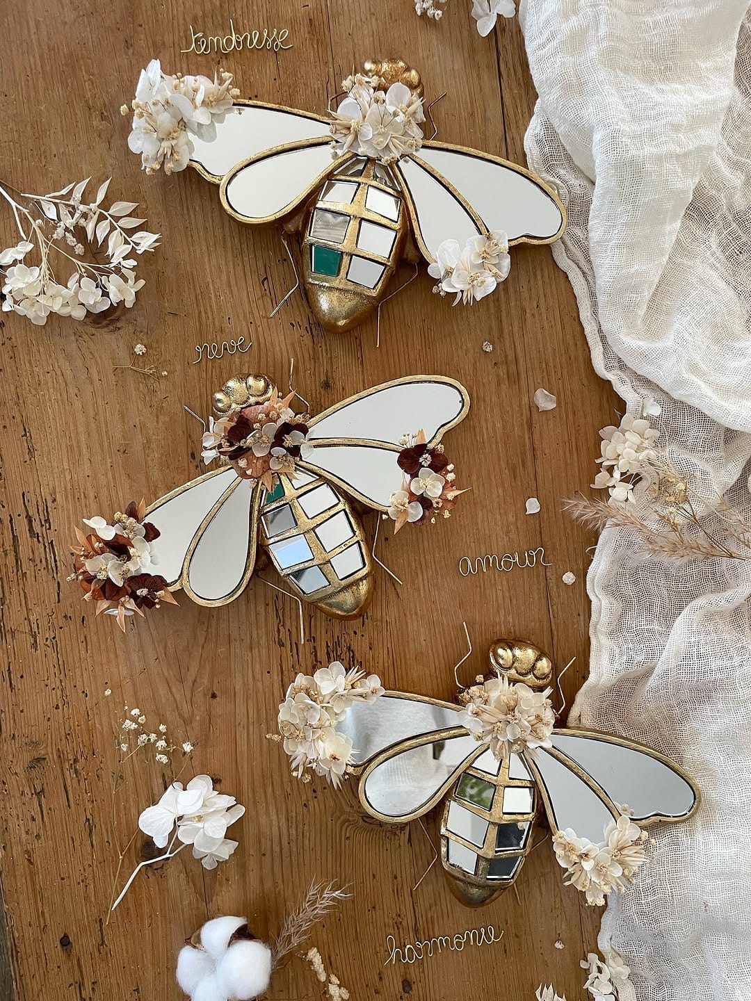 Post 5 by Elodie, creatrice d'objets personnalisés 🌼 on Instagram (carousel)