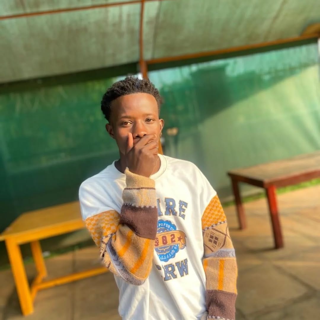 Post 4 by S.i.r.Koffi ♠ on Instagram (carousel)