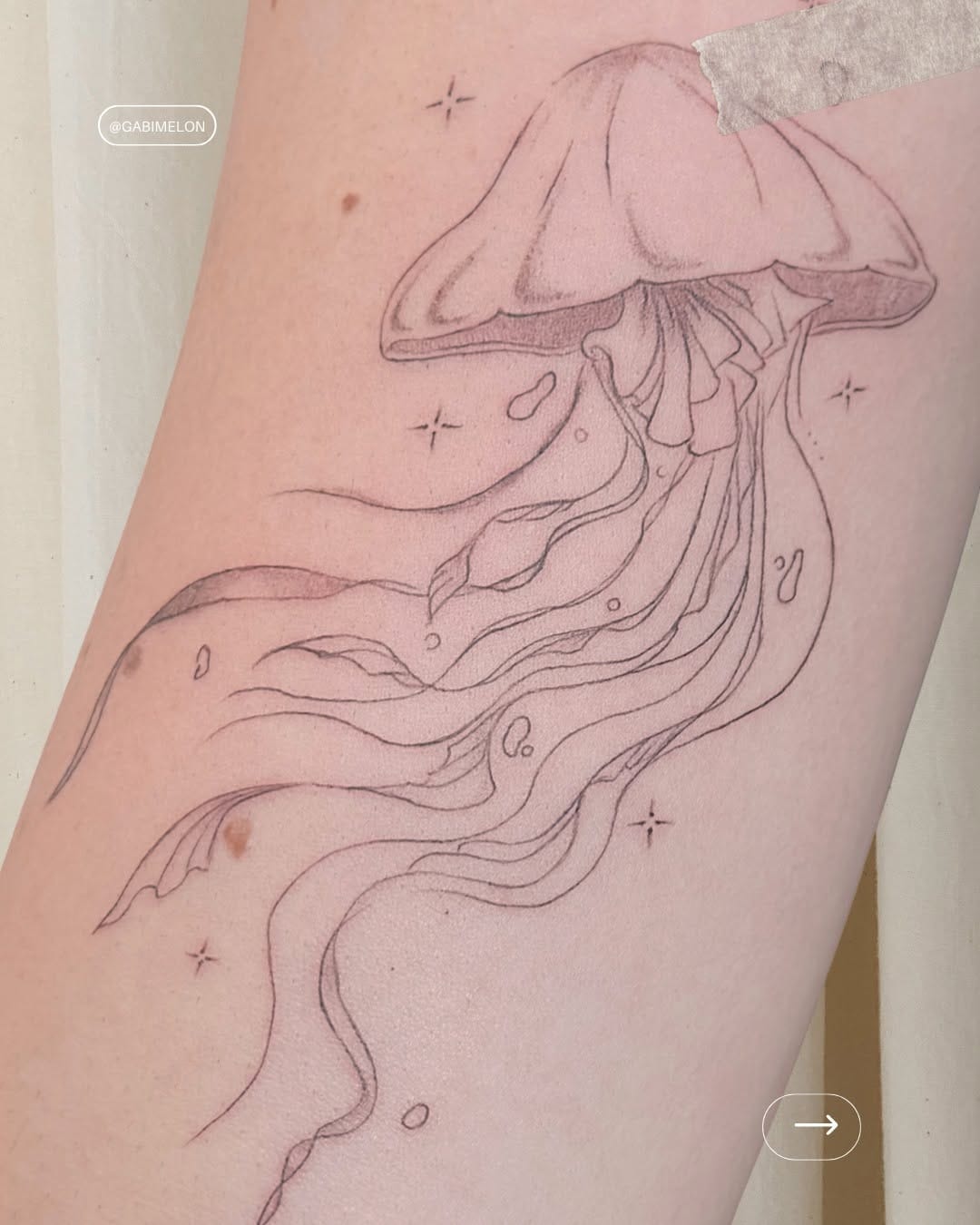 Post 8 by Gabi 🌝 Fineline Tattoo / Montpellier 34 📍 Miracle tattoo on Instagram (carousel)