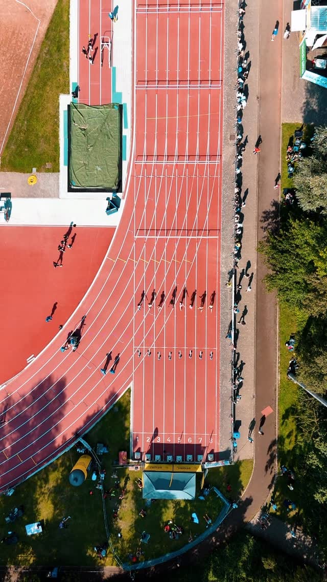Post 6 by Michelle Jenneke on Instagram (video)