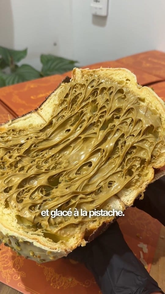 Post 10 by Pâtisserie Caterina on Instagram (video)