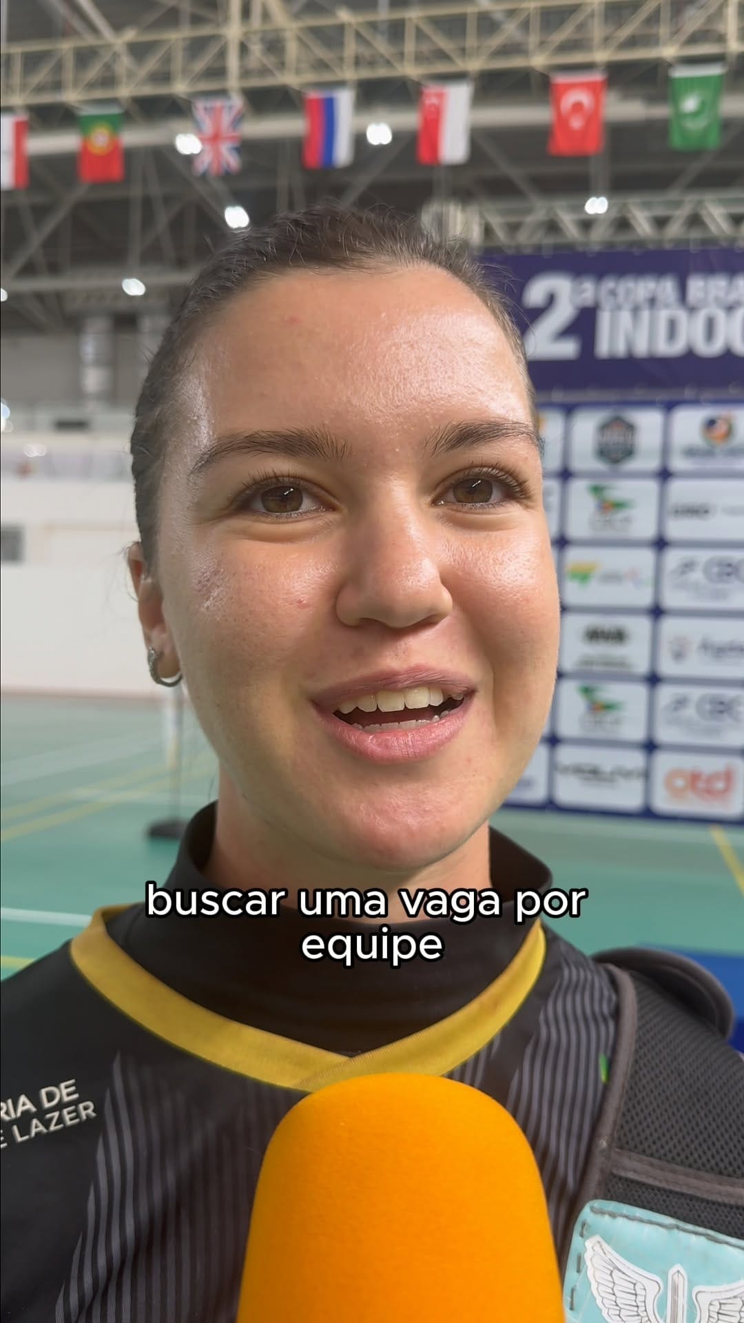 Post 6 by Ana Luiza Caetano on Instagram (video)
