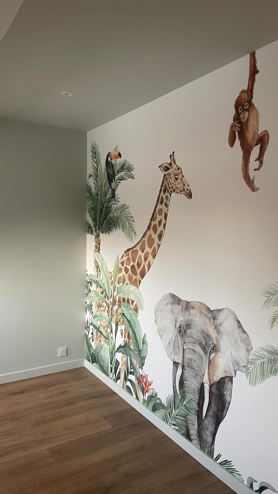 Post 6 by Caroline MURAT - Agence ESPACE & MATIÈRES on Instagram (video)