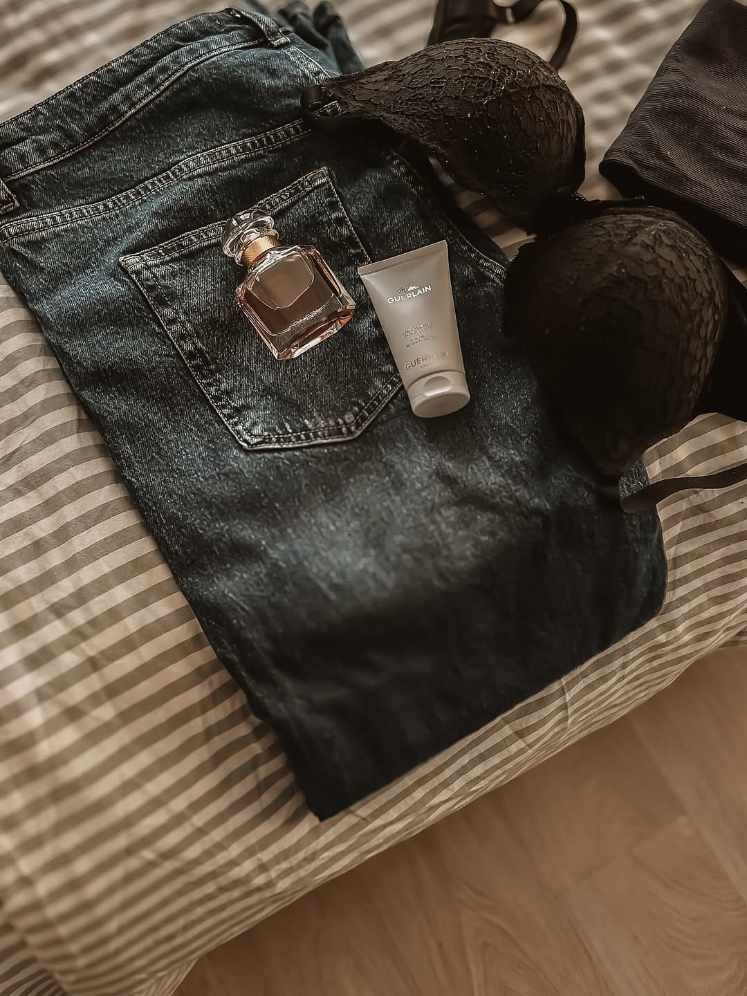 Post 7 by ⠀⠀⠀⠀⠀𝙺𝚊𝚒𝚊 𝙻𝚊𝚖𝚙𝚎𝚜𝚝𝚒 on Instagram (carousel)