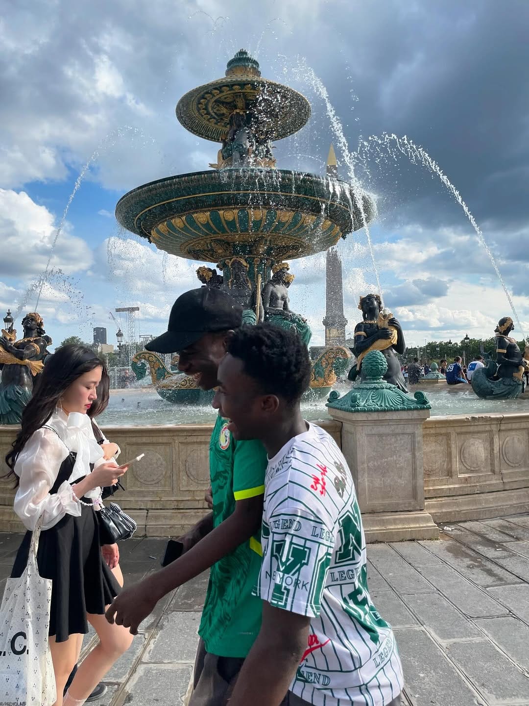 Post 4 by AFROKIDEKOR - Décoration africaine moderne on Instagram (carousel)